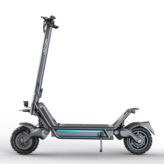 Buffseek E6 electric scooter front angle view featuring wide deck, front suspension, and all-terrain tires